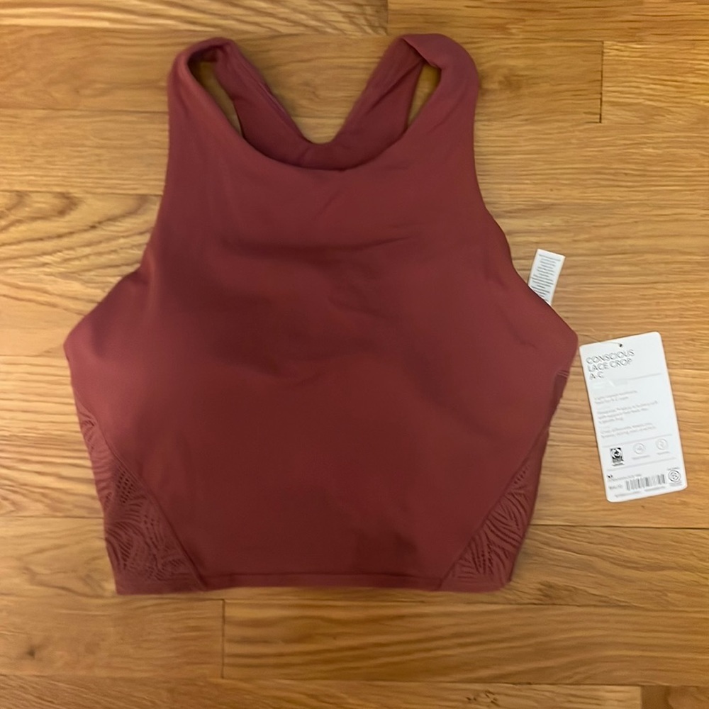 Athleta Conscious Lace crop , cups A-C - Picture 4 of 6